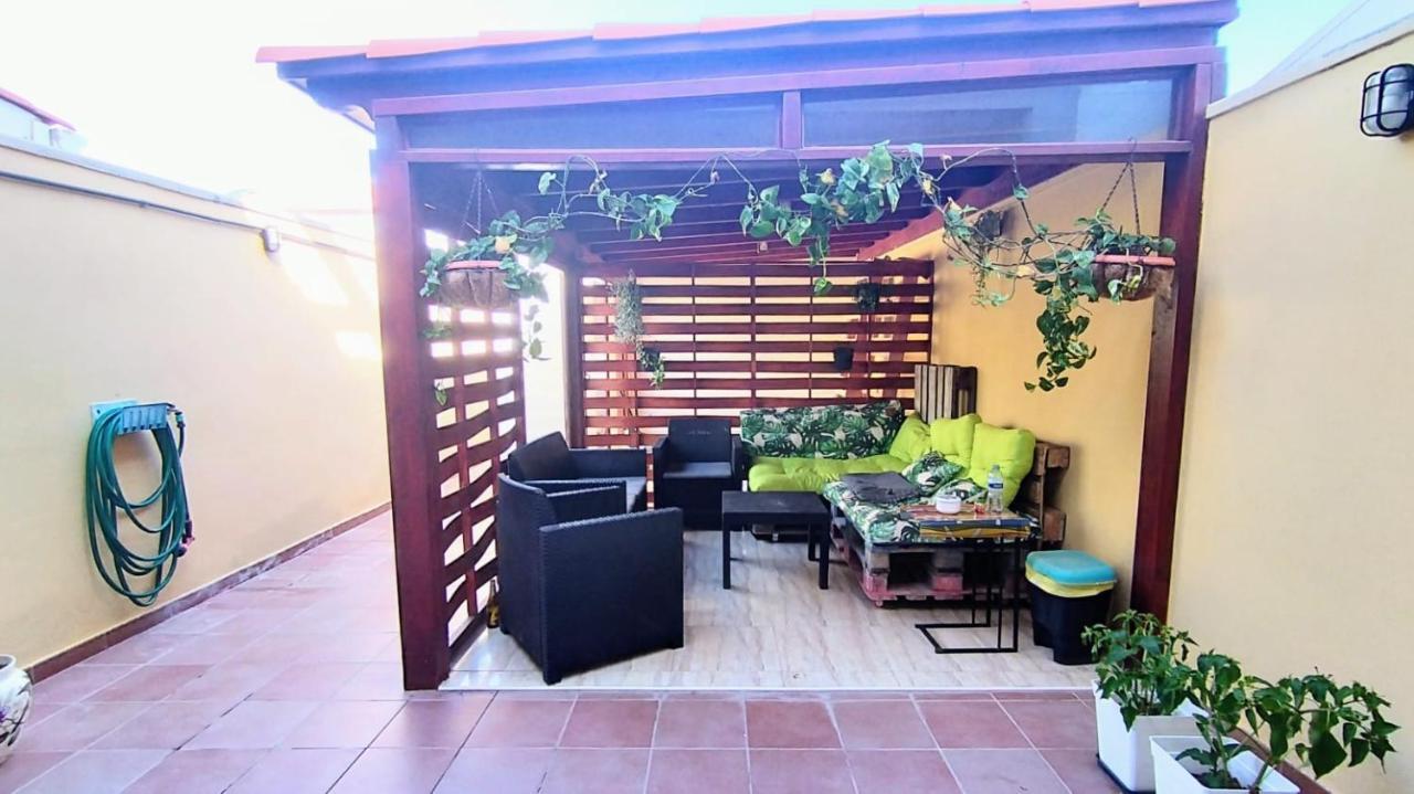 厄尔梅达诺 Casa La Sonrisa Shared House酒店 外观 照片